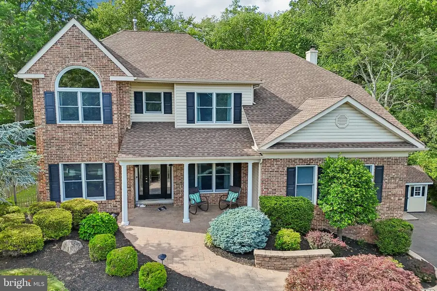 129 Sunrise Dr, North Wales, PA 19454 - #2