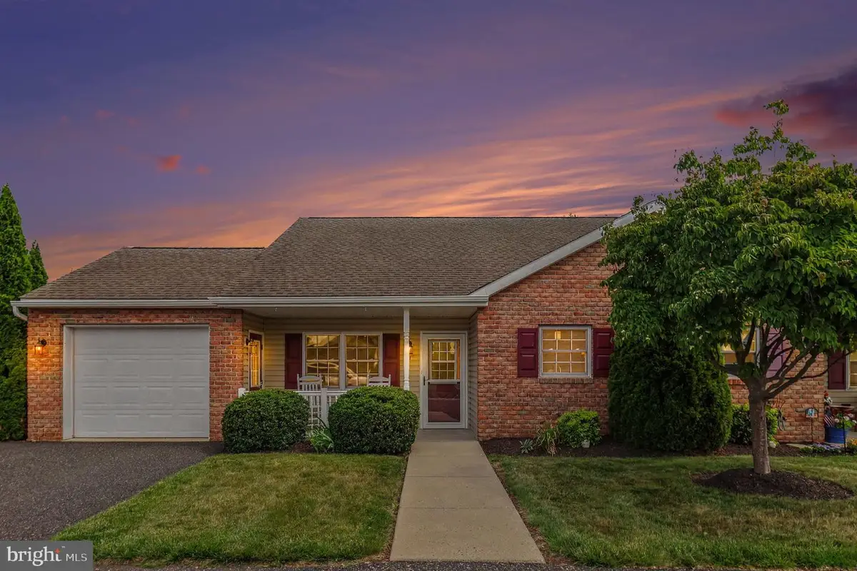31 Ludwig Ln, Pottstown, PA 19464 - #1