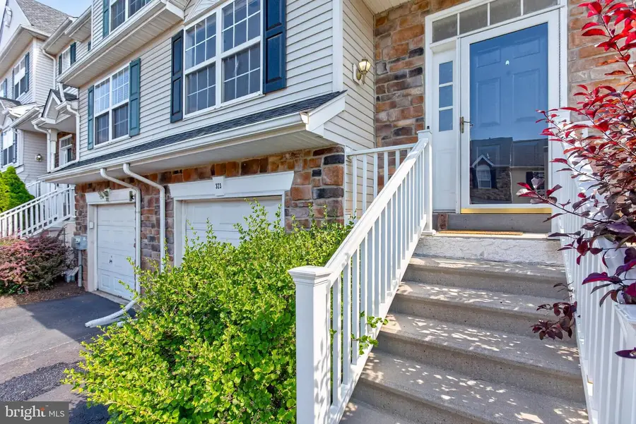 323 Glenn Rose Cir, King Of Prussia, PA 19406 - #3