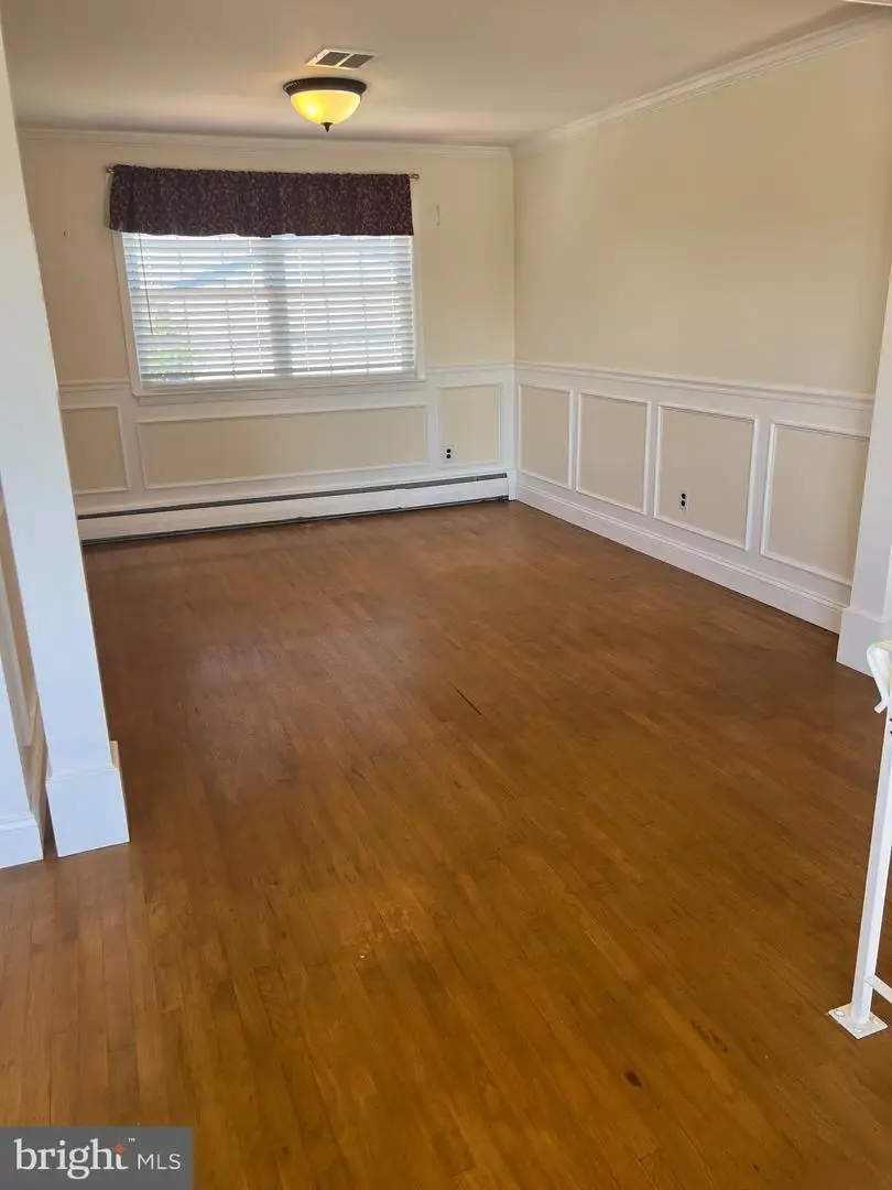 599 Elliott Dr, King Of Prussia, PA 19406 - #3