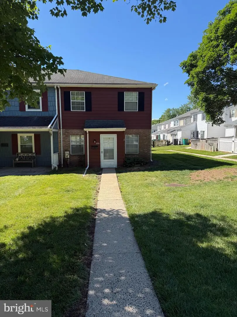 253 Concord Rd, Schwenksville, PA 19473 - #1