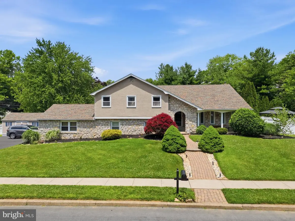 1002 Tannerie Run Rd, Ambler, PA 19002 - #1