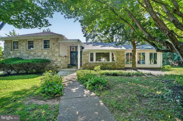 1904 Quill Ln, ORELAND, PA 19075