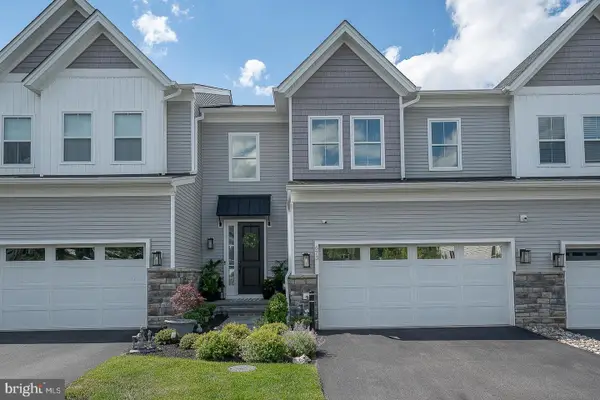 673 Levering St, BLUE BELL, PA 19422