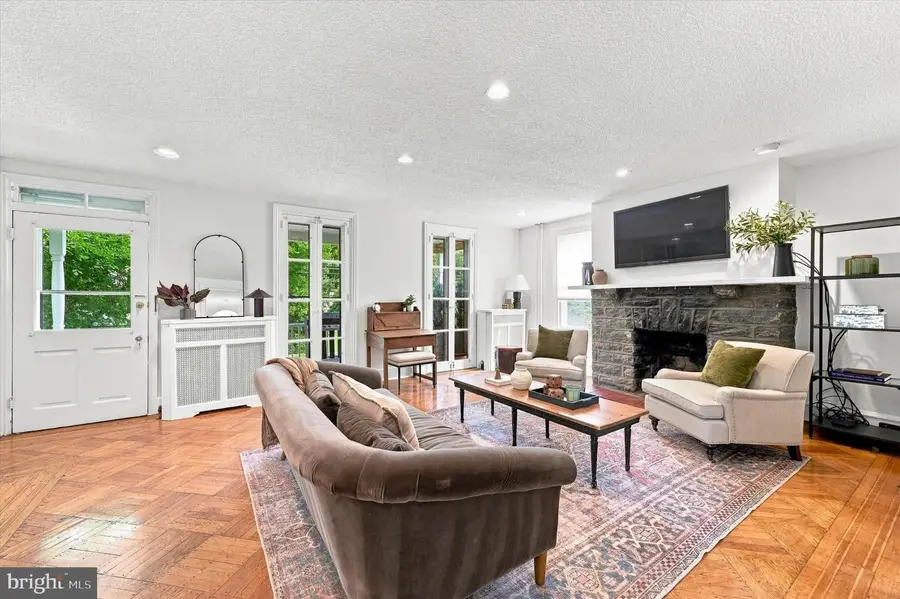 1316 Ashbourne Rd, Elkins Park, PA 19027 - #3