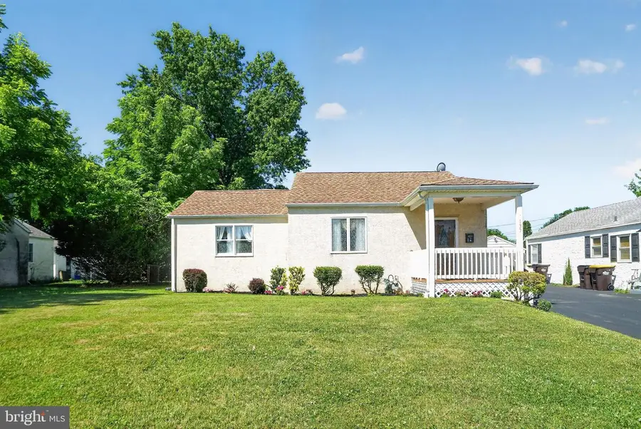 137 Walker Ln, King Of Prussia, PA 19406 - #2