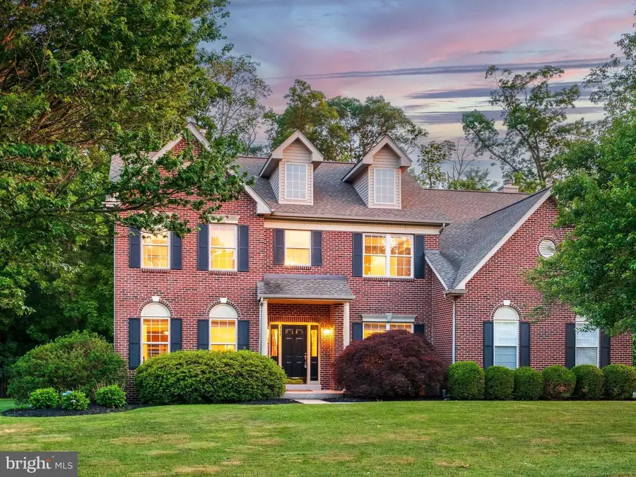 111 Knoll Dr, Collegeville, PA 19426 - #2