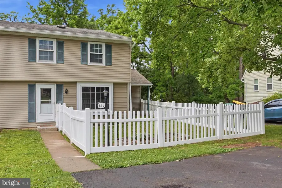 238 State St, Lansdale, PA 19446 - #3