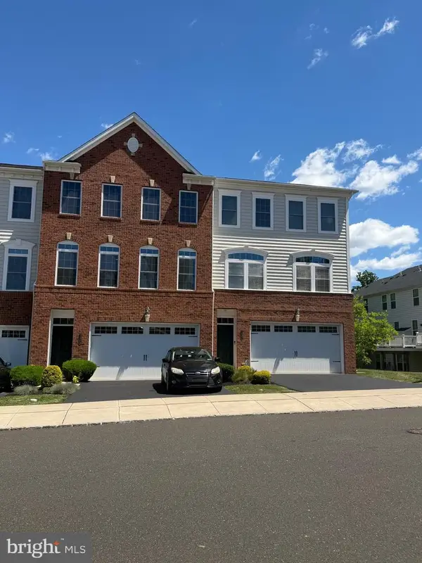 125 Briarwood Ln, COLMAR, PA 18915