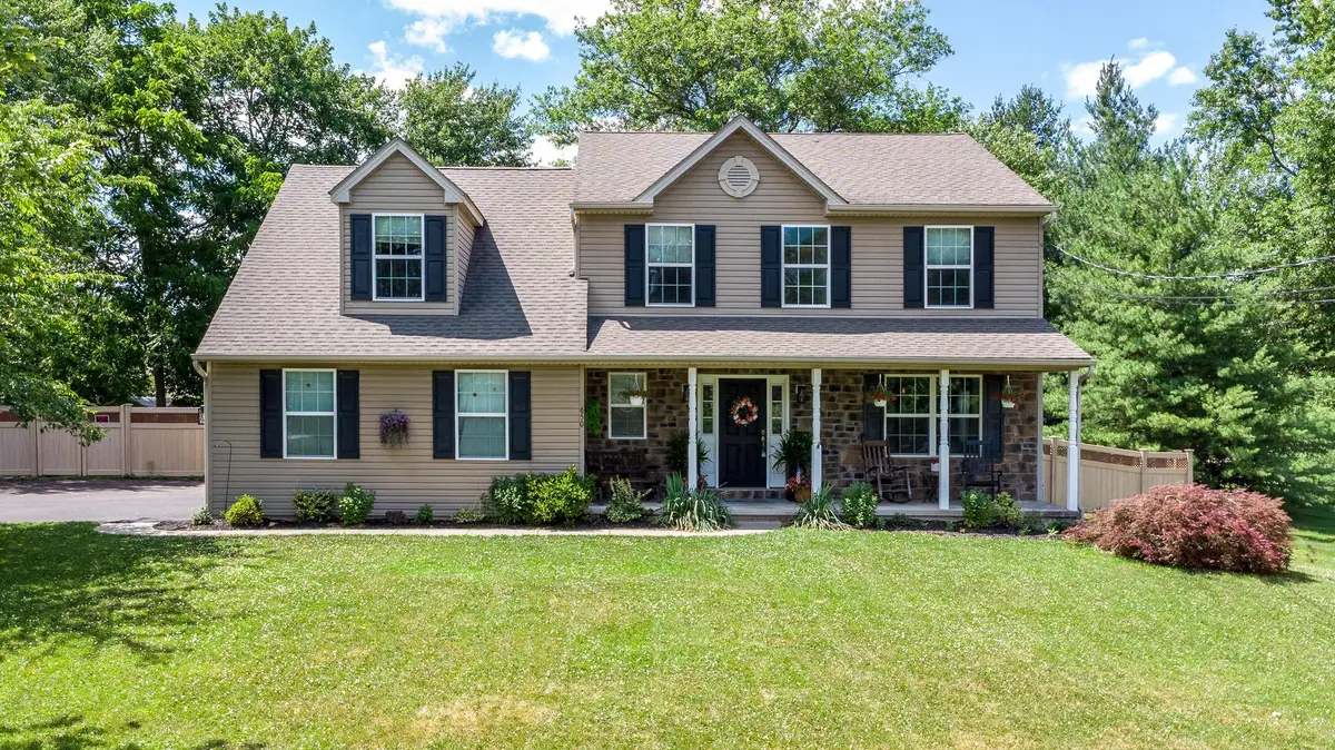 650 Oak Park Rd, Hatfield, PA 19440 - #1