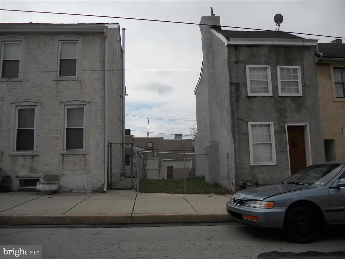 324 E Moore St, Norristown, PA 19401 - #1