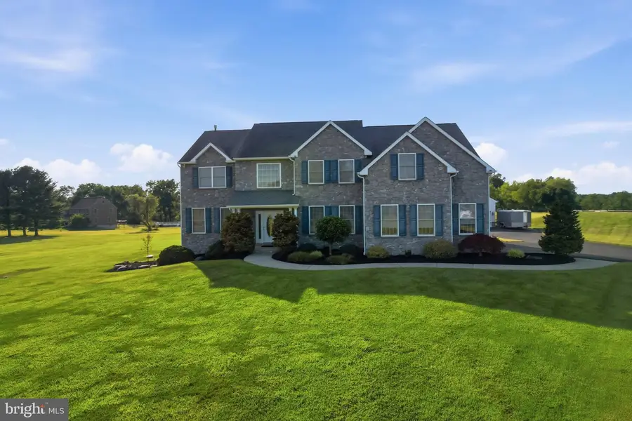 527 Fagleysville Rd, Perkiomenville, PA 18074 - #2