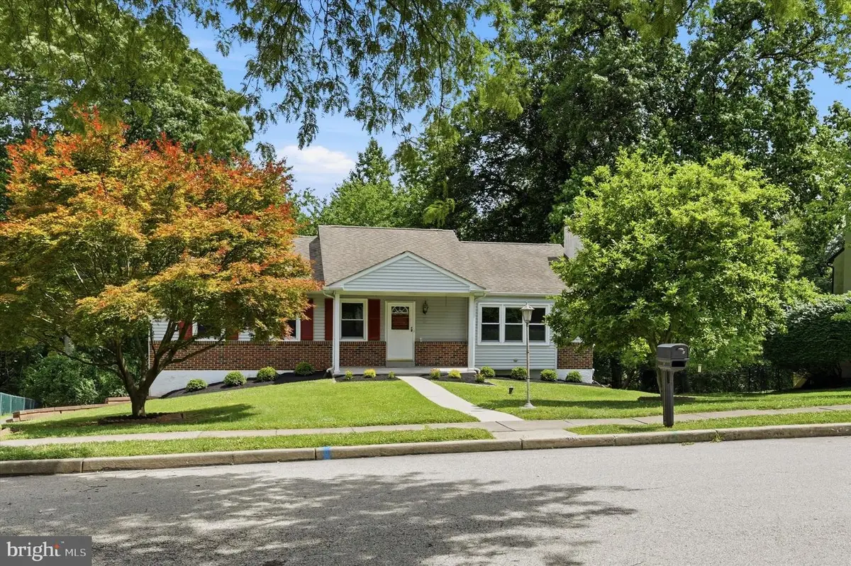 4 Locust Way, Lafayette Hill, PA 19444 - #1