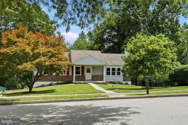 4 Locust Way, LAFAYETTE HILL, PA 19444