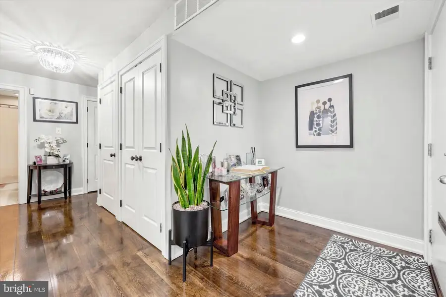 1750 Oakwood Ter #17a, Narberth, PA 19072 - #3