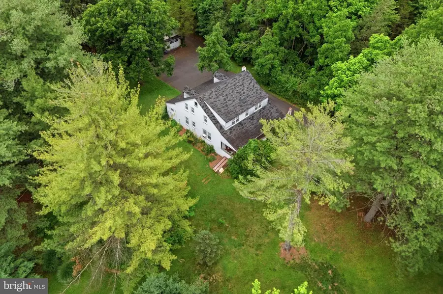 1933 Detwiler Rd, Harleysville, PA 19438 - #3