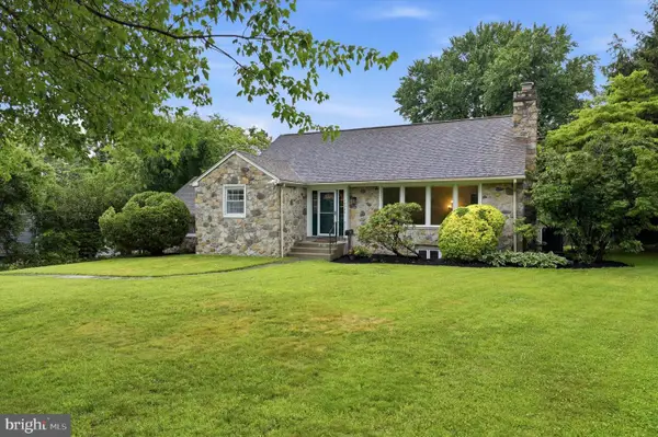 1004 Nicholson Rd, WYNNEWOOD, PA 19096