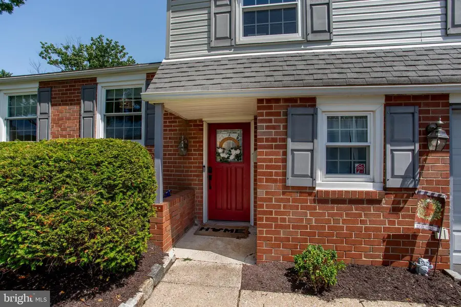 277 Edwards Dr, King Of Prussia, PA 19406 - #3