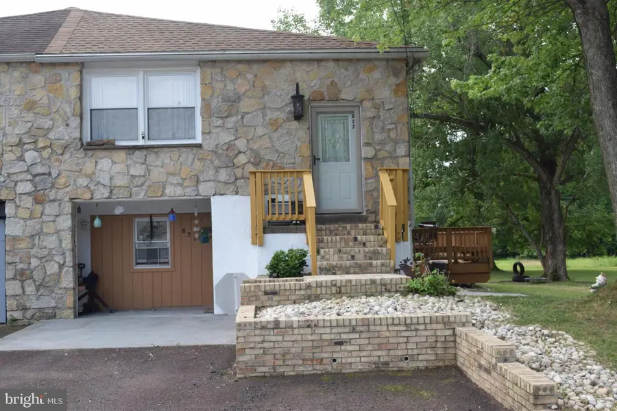 827 Pennbrook Ave, Lansdale, PA 19446 - #2