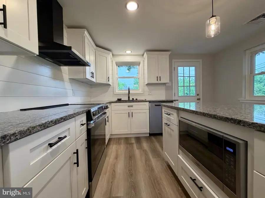 1238 Kauffman Rd, Pottstown, PA 19464 - #3