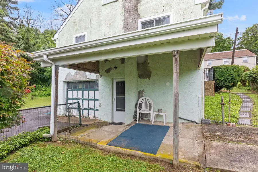 1204 Grovania Ave, Abington, PA 19001 - #2