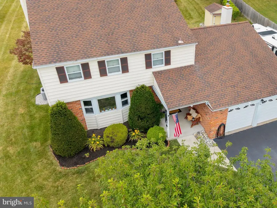 284 Manor Rd, Harleysville, PA 19438 - #3