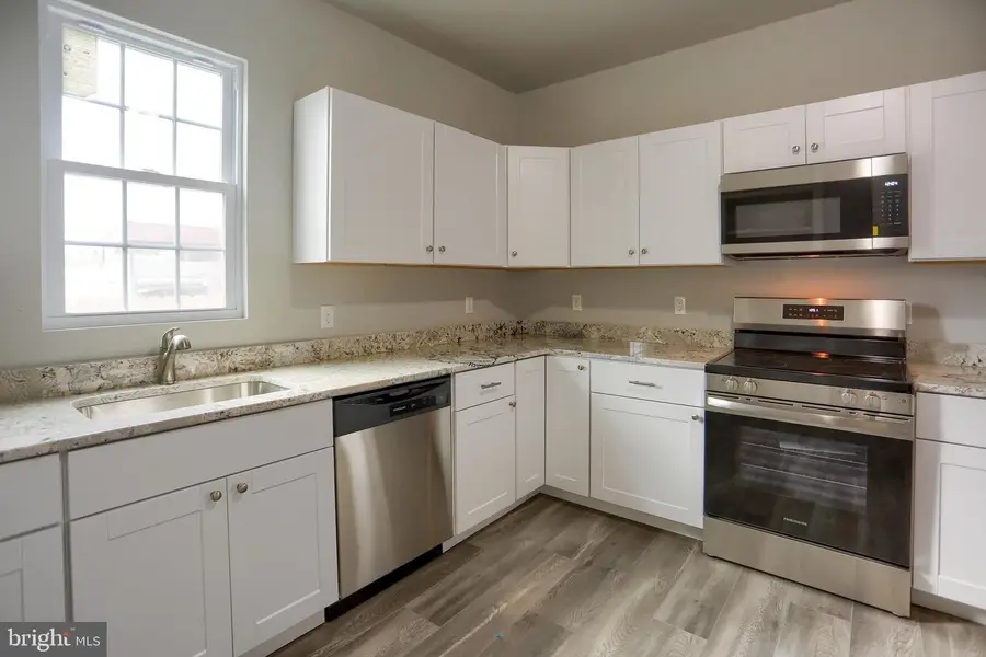 610 W Main St, Norristown, PA 19401 - #3
