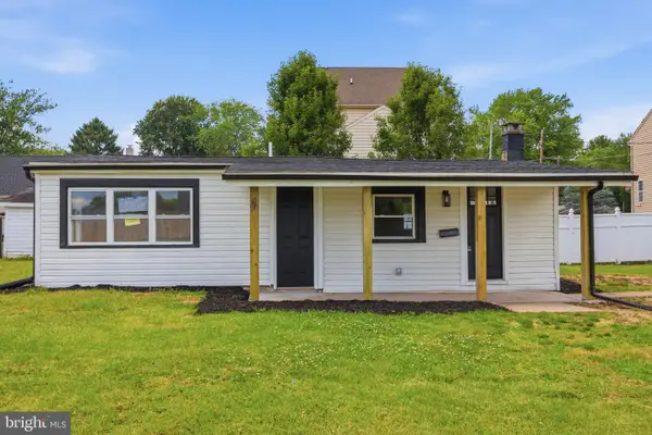 819 Center Ave, COLLEGEVILLE, PA 19426