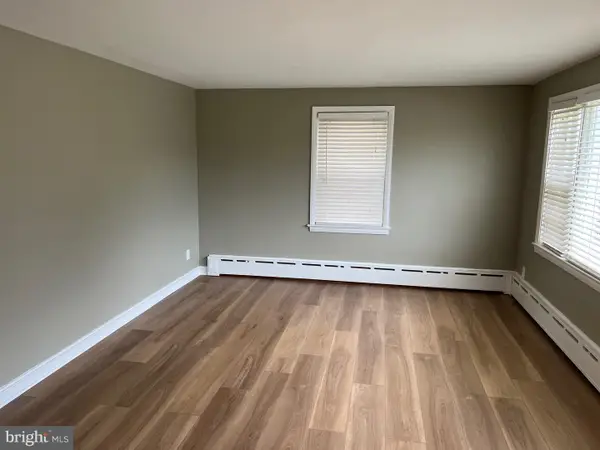 220 Glasgow St, POTTSTOWN, PA 19464