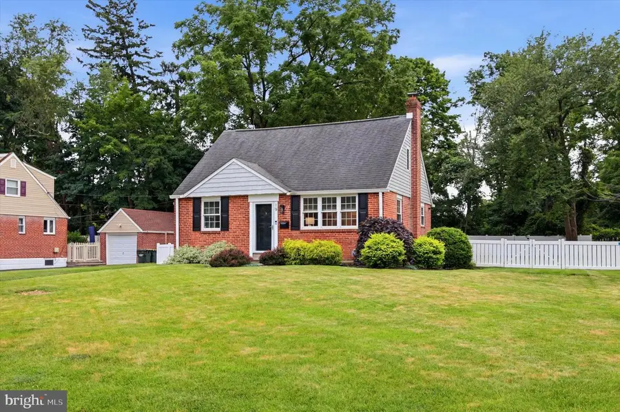 19 Newington Dr, Hatboro, PA 19040 - #3