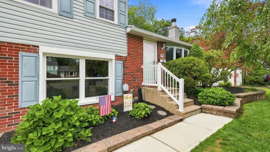 1126 Pinegrove Ave, Lansdale, PA 19446 - #2