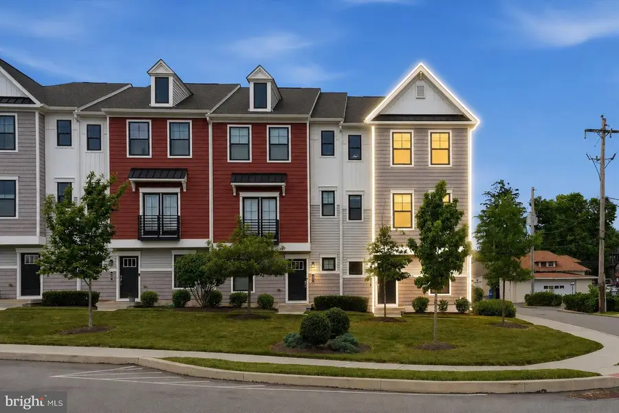 35 Third Avenue, Collegeville, PA 19426 - #2