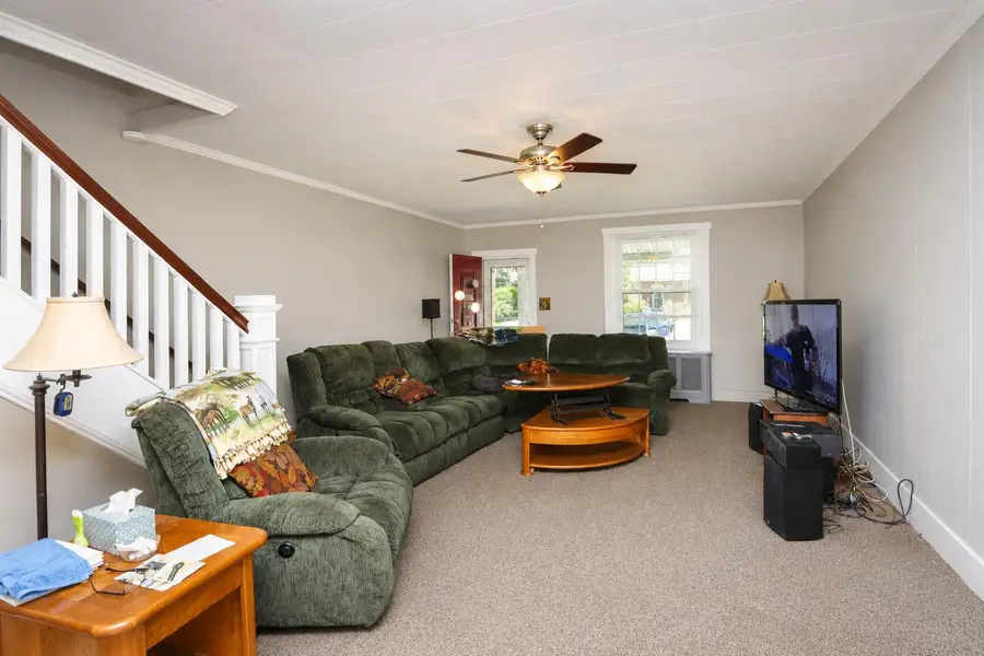 64 W Lincoln Ave, Hatfield, PA 19440 - #3