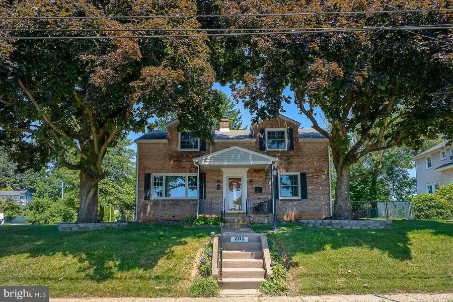 201 Abbeyview Ave, Willow Grove, PA 19090 - #3