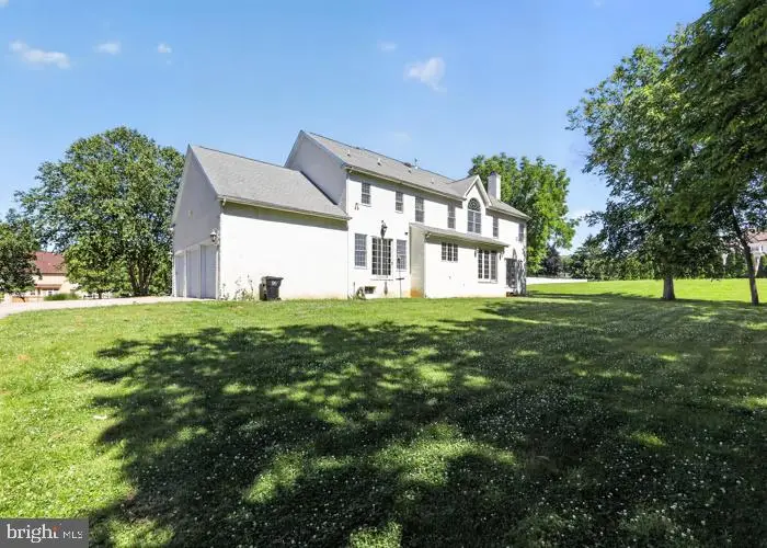 2098 Deep Meadow Ln, Lansdale, PA 19446 - #3