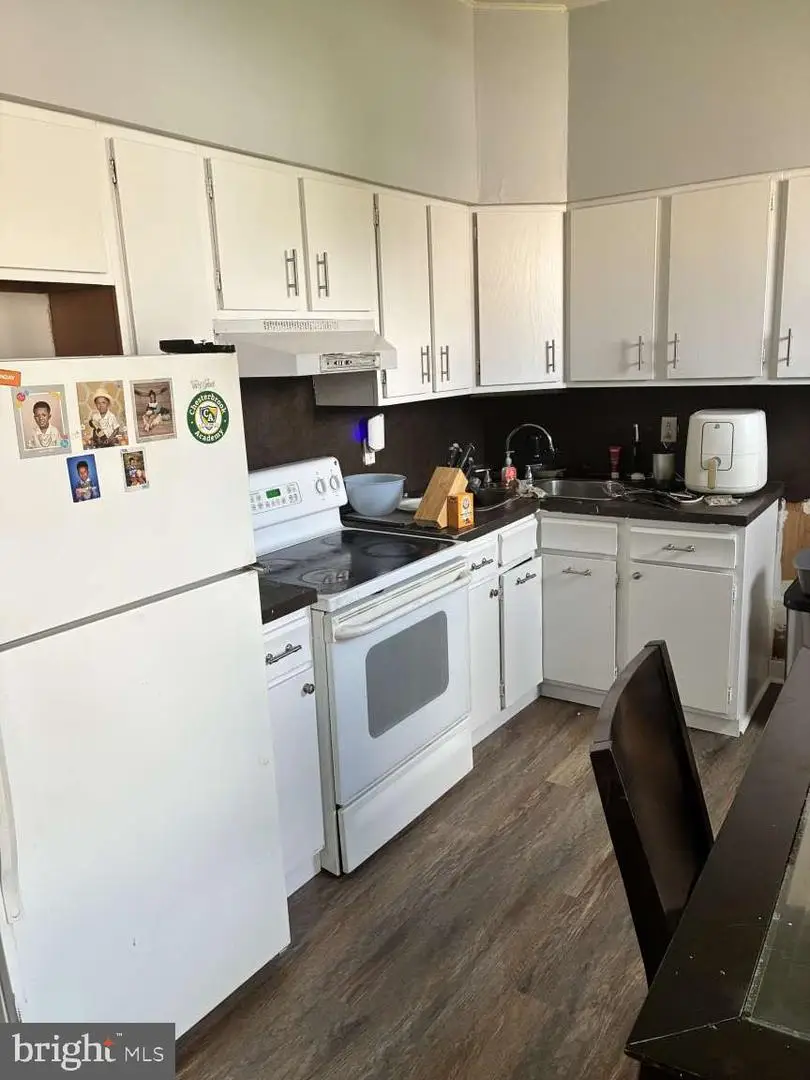 1449 Powell St, Norristown, PA 19401 - #3