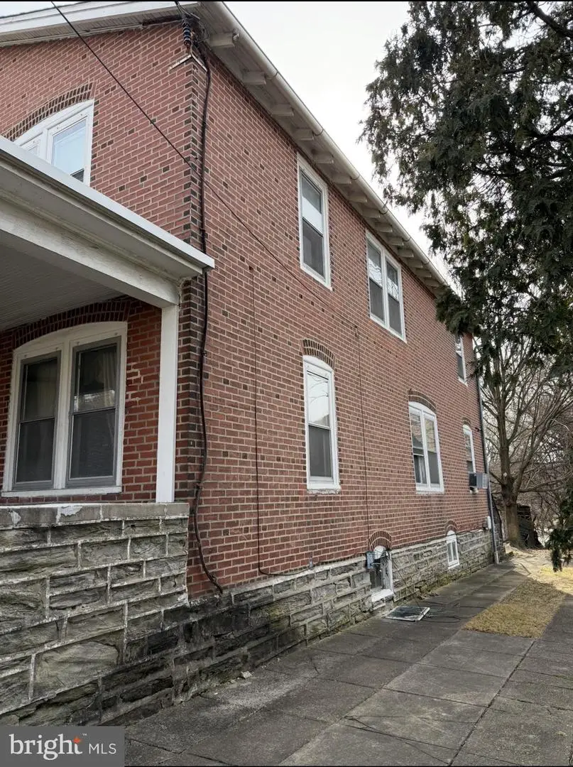 12 Township Line Rd, Elkins Park, PA 19027 - #2