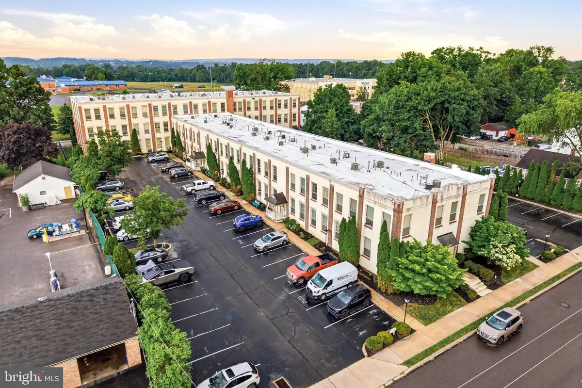 735 Washington St #217, Royersford, PA 19468 - #1