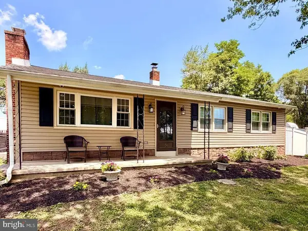 56 Trappe Rd, COLLEGEVILLE, PA 19426