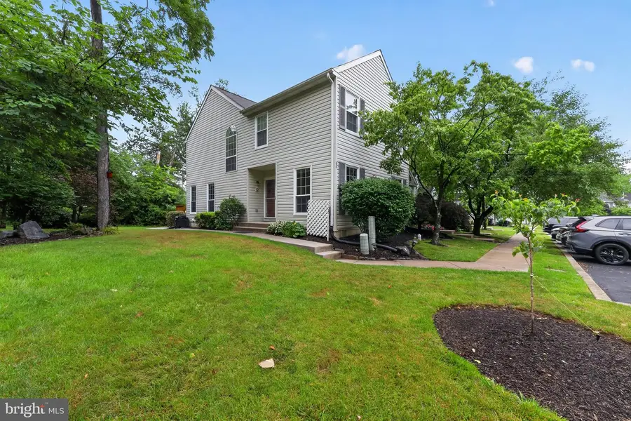 88 Village Dr, Schwenksville, PA 19473 - #2