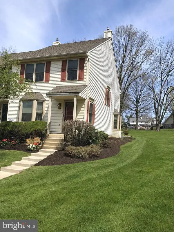 947 Dogwood Ct, POTTSTOWN, PA 19464