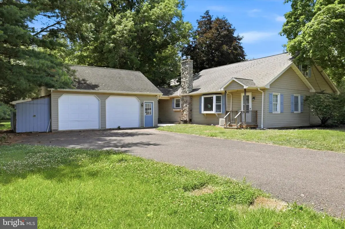 3840 Center Ave, Collegeville, PA 19426 - #1