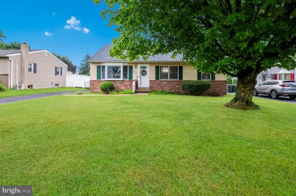 424 Mallard Rd, HATBORO, PA 19040