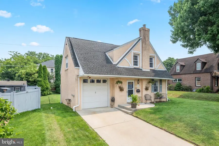 2326 S Gilinger Rd, Lafayette Hill, PA 19444 - #3