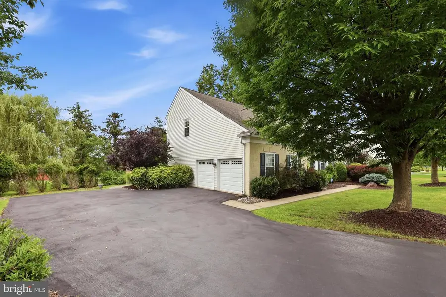 637 Chatsworth Dr, Ambler, PA 19002 - #2
