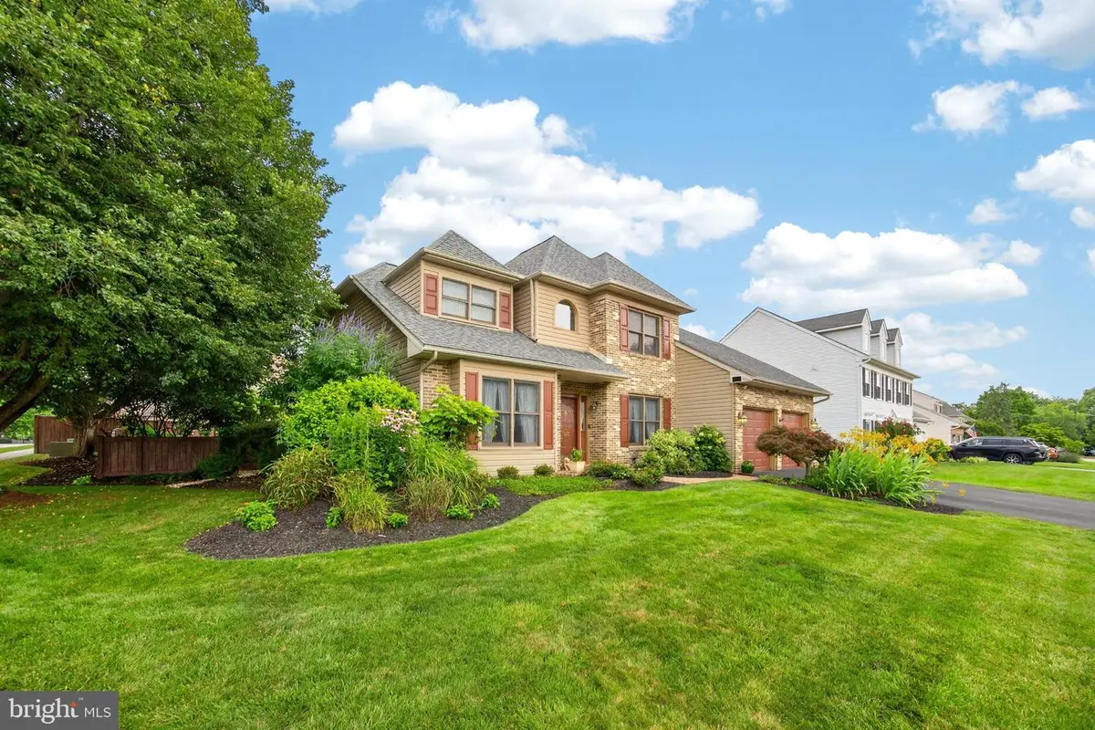 163 Stine Dr, Collegeville, PA 19426 - #1