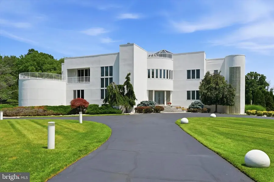 611 Creek Ln, Flourtown, PA 19031 - #3
