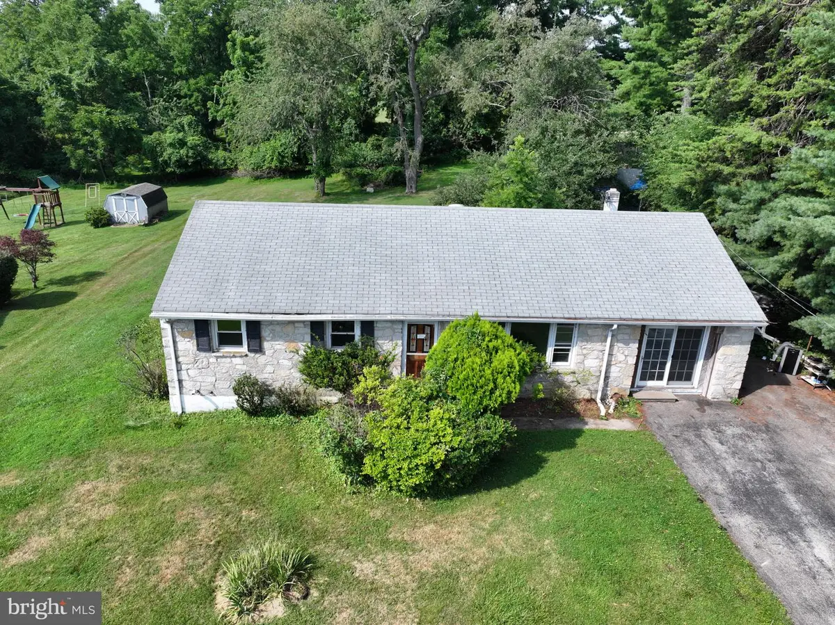 3232 Walker Ln, Norristown, PA 19403 - #1