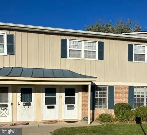 17 Belfast Dr, NORTH WALES, PA 19454