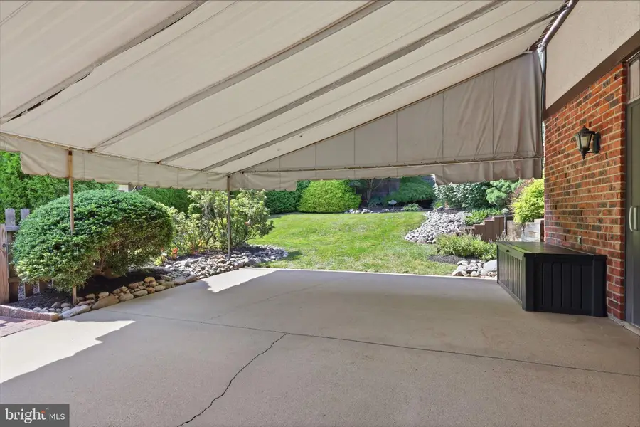 3794 Ridgeview Rd, Huntingdon Valley, PA 19006 - #2